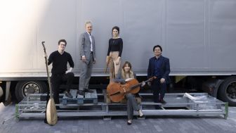 Matinee junger Künstler &quot;Composing the Universe&quot;